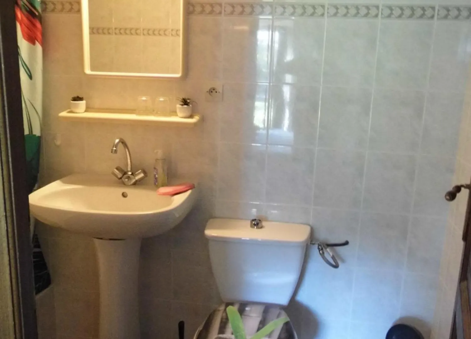 Hotel La Longere Du Lesty Ambon 0*,